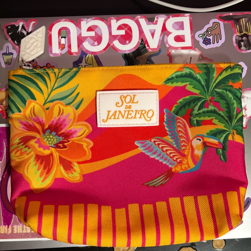 Sol de Janeiro Rare Makeup Cosmetic Bag Travel Pouch Case Tropical